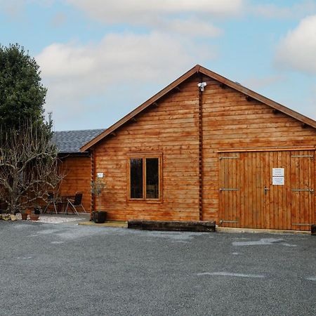Spacious Cabin Evcharger And Free Parking Near Cambridge 外观 照片
