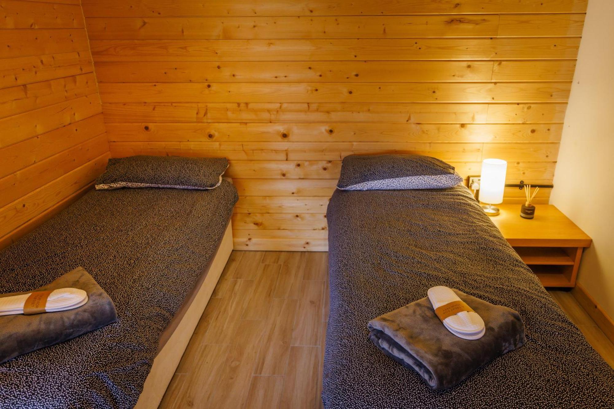 Spacious Cabin Evcharger And Free Parking Near Cambridge 外观 照片